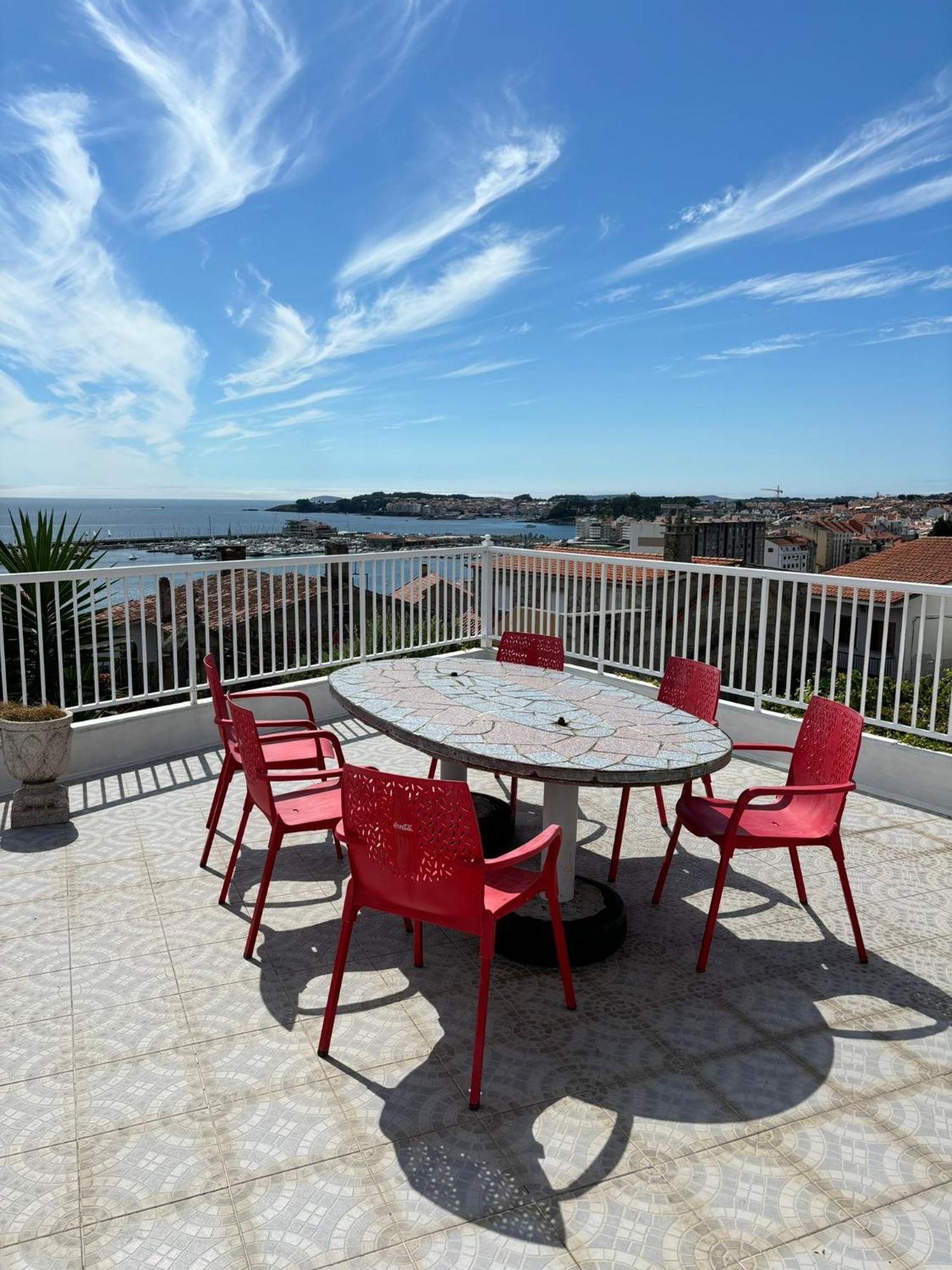 Planta Baja Con Gran Terraza De 2 A 4 Habitaciones Sanxenxo Ngoại thất bức ảnh